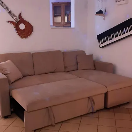 別荘 Colours - A Sweet Complex In A Fairytale Setting