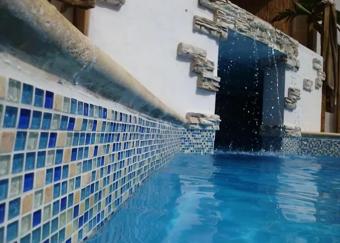 Colours - A Sweet Complex In A Fairytale Setting *