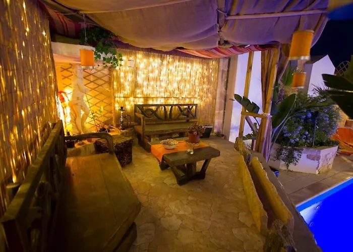 Colours - A Sweet Complex In A Fairytale Setting * Is-Swieqi