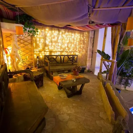 Colours - A Sweet Complex In A Fairytale Setting * Is-Swieqi