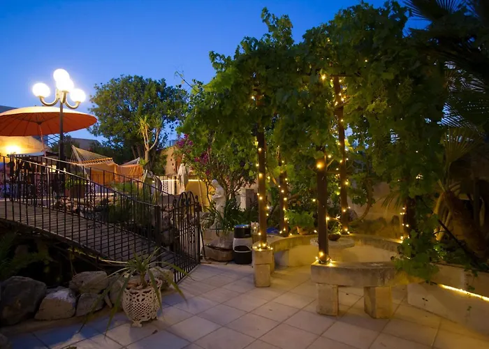 Colours - A Sweet Complex In A Fairytale Setting * Is-Swieqi