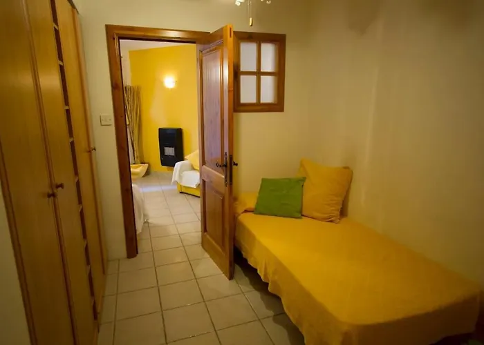 Colours - A Sweet Complex In A Fairytale Setting *